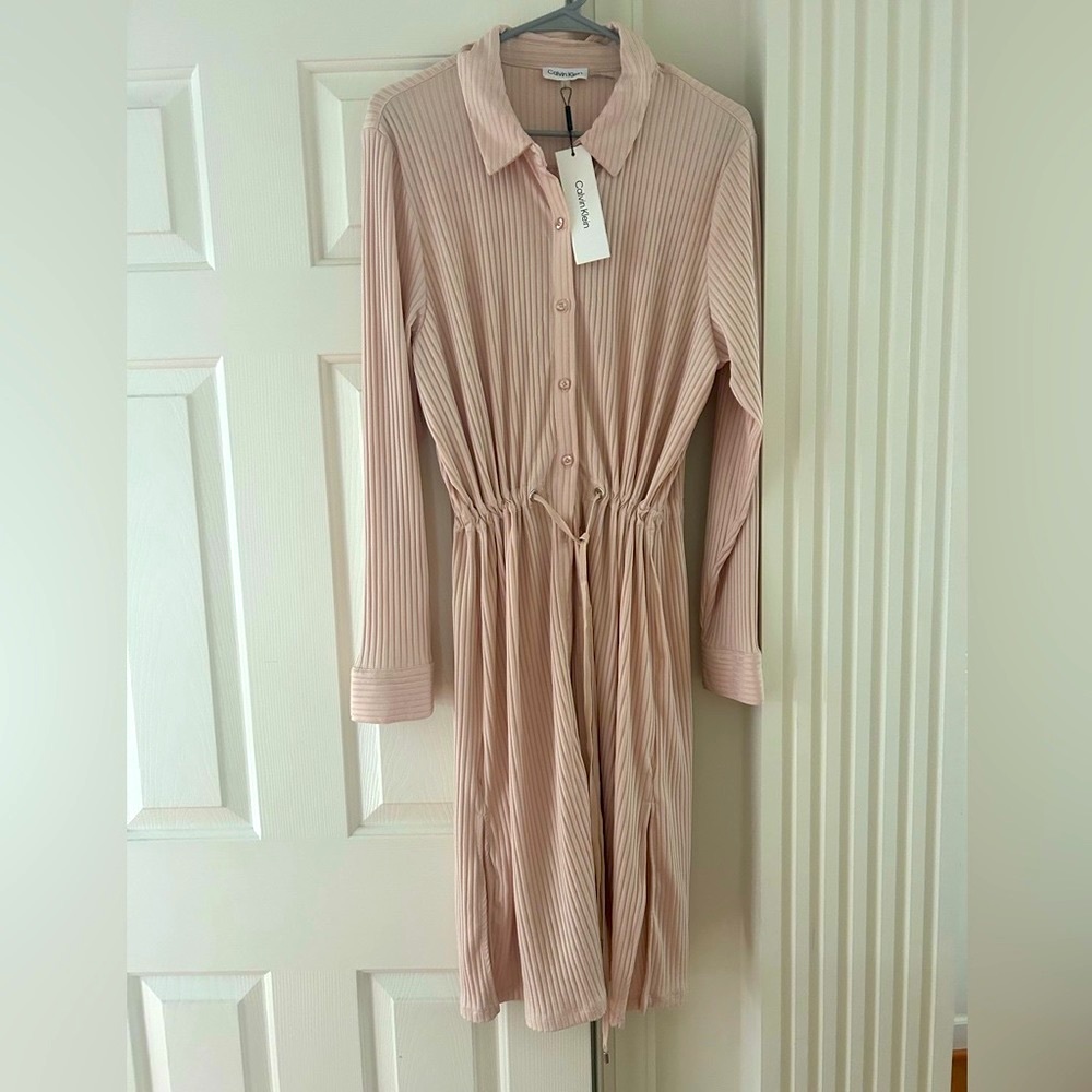 NWT CALVIN KLEIN RIBBED DRAWSTRING BUTTON DOWN SHIRTDRESS IN BLUSH SZ L